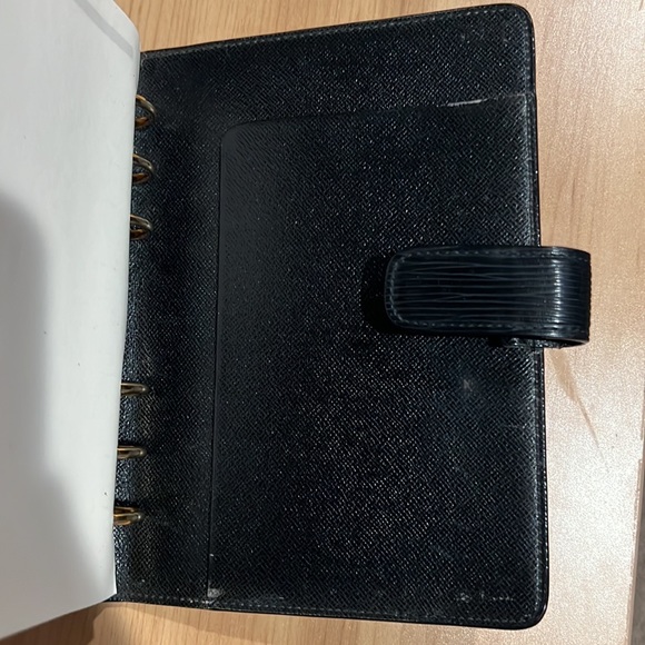 Authentic Louis Vuitton Notebook Cover Agenda Black with 2008 Inserts - Picture 5 of 6